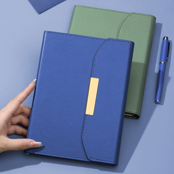 Customized combination gift sets (notebook, umbrellas) can be customized with LOGO patterns